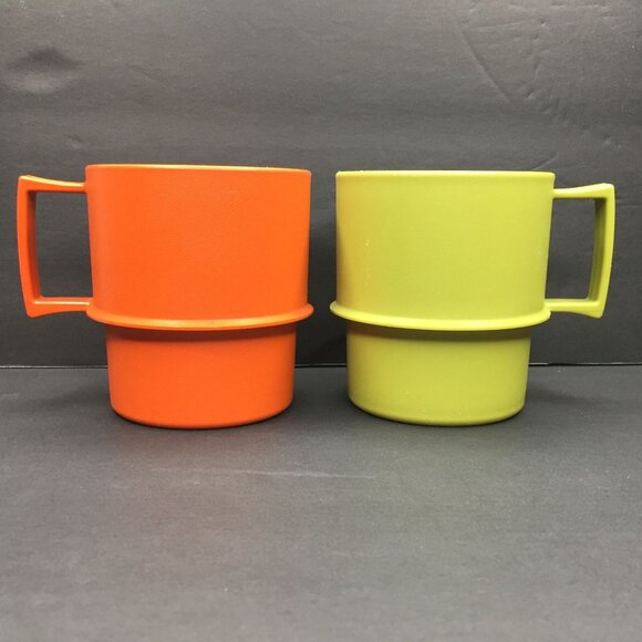 Vintage Set 4 1970s Tupperware Stacking Camp Mugs Cups 1312 Orange Yellow Green - Picture 3 of 15
